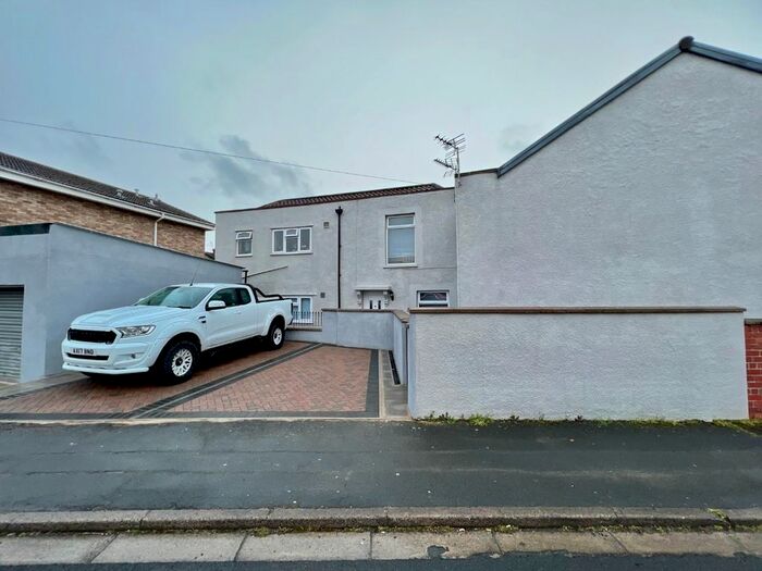 1 Bedroom Flat To Rent In Leicester Square, Soundwell, Bristol, BS16