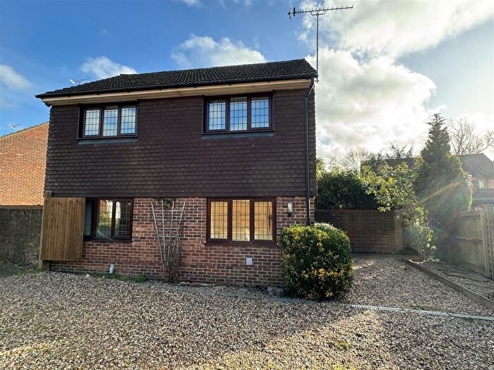 3 Bedroom Detached House To Rent In Henley Fields, St. Michaels, Tenterden, TN30