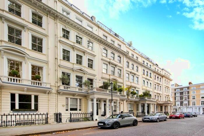 2 Bedroom Flat To Rent In Cornwall Gardens, South Kensington, SW7
