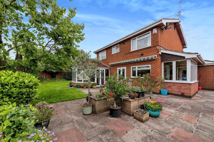 4 Bedroom Detached House For Sale In The Oaklands, Collingham, Newark, NG23