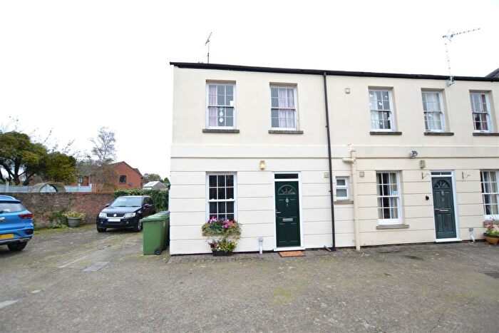 2 Bedroom Apartment For Sale In Vicarage Street, Leominster, HR6