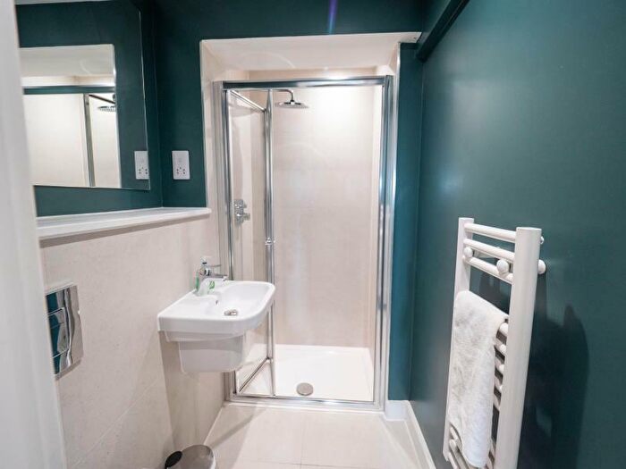 2 Bedroom Apartment To Rent In Sky Gardens :: Castlefield, M15