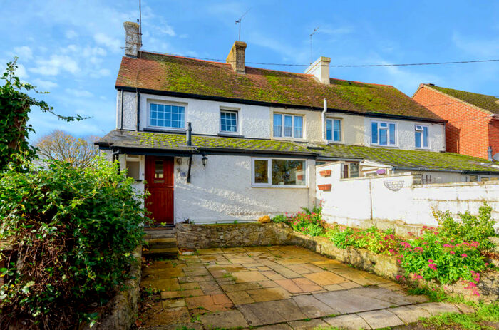 2 Bedroom End Of Terrace House To Rent In Faringdon, Oxfordshire, SN7