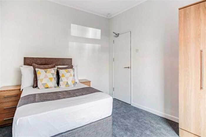 5 Bedroom Terraced House To Rent In Bedroom Terraced House In Property Location, BS5