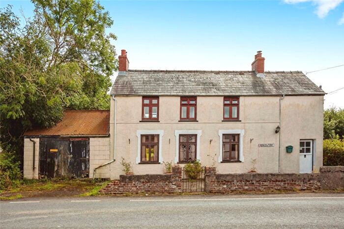3 Bedroom Detached House For Sale In Penrhiwllan, Llandysul, Ceredigion, SA44