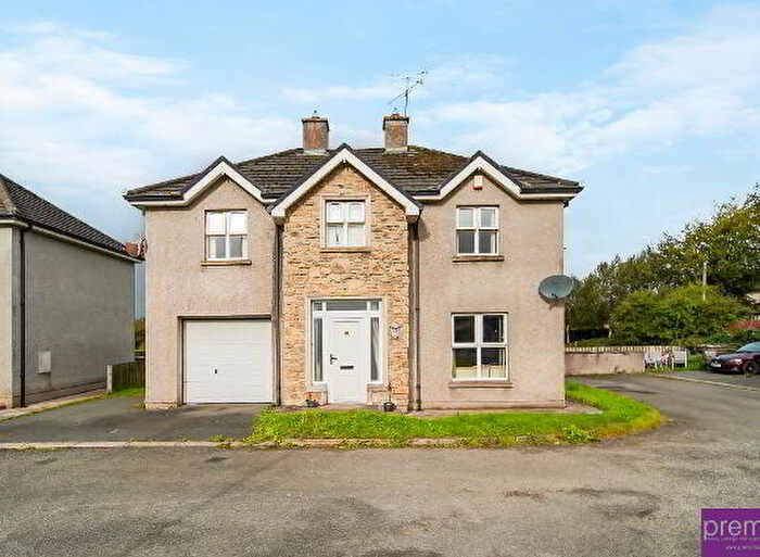 5 Bedroom Detached House With Garages For Sale In Tully Manor, Aughnacloy, BT69