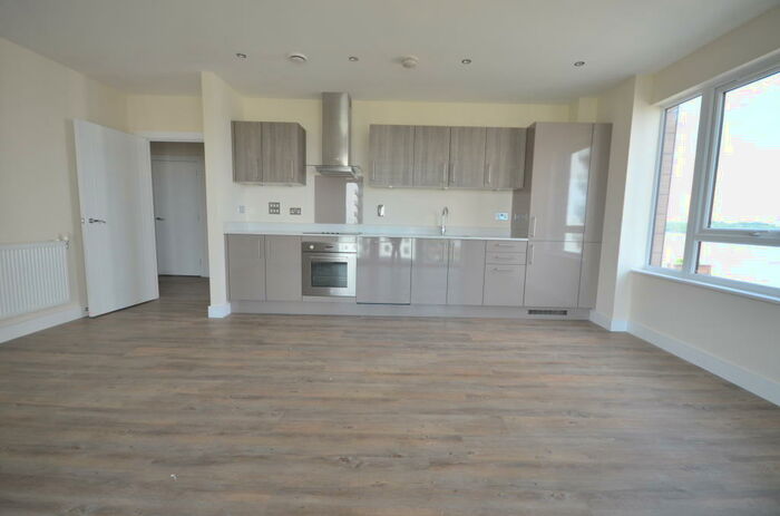 2 Bedroom Apartment To Rent In The Peninsula Quay, Pegasus Way, Gillingham, ME7