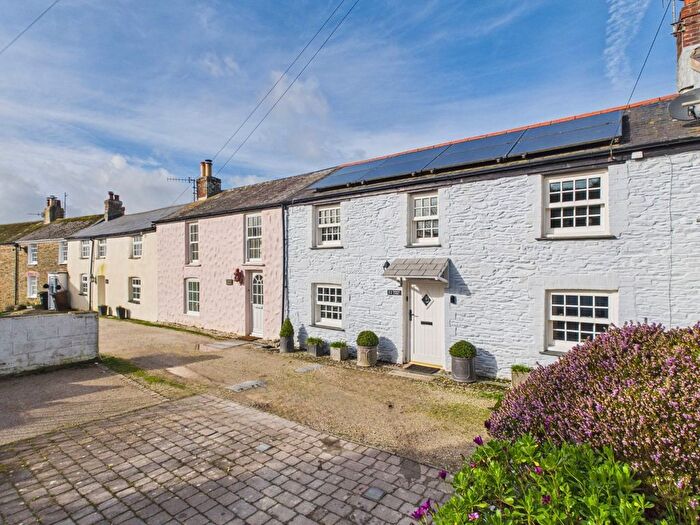 2 Bedroom Terraced House For Sale In St. Austell Row, St. Mawes, TR2