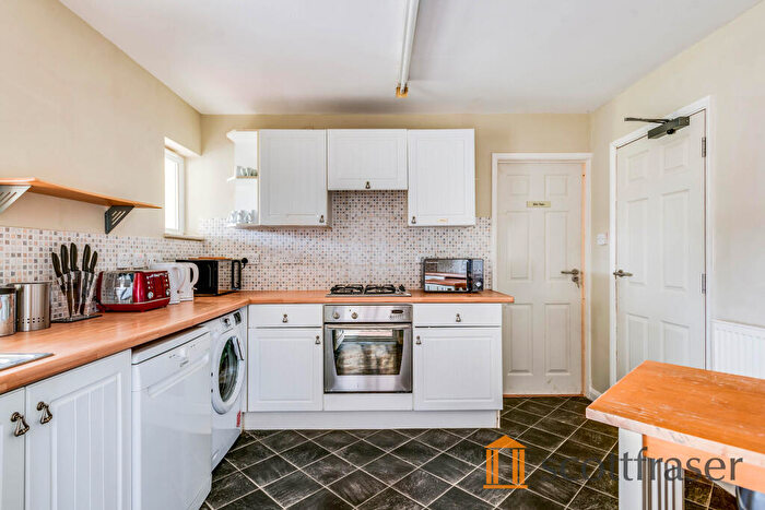 1 Bedroom House To Rent In Eastfield Road, Witney, Oxfordshire, OX28
