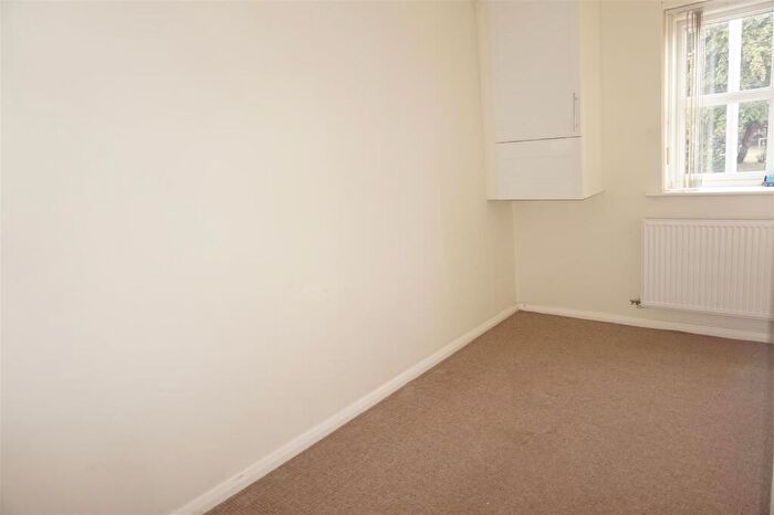 2 Bedroom Apartment To Rent In Lime Grove, Seaforth, Liverpool, L21