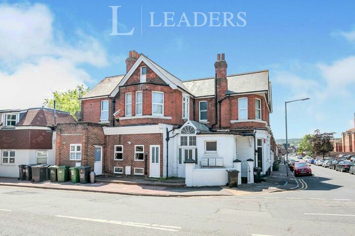 2 Bedroom Maisonette To Rent In Upper Avenue, BN21