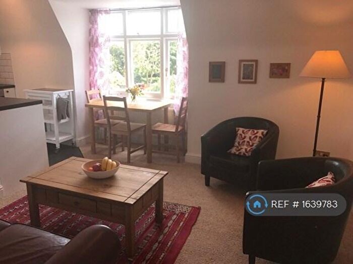 1 Bedroom Flat To Rent In Winchmore Hill, London, N21