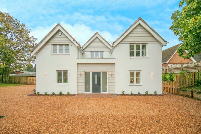 4 Bedroom Detached House For Sale In Clopton Road, Tuddenham, Ipswich, IP6