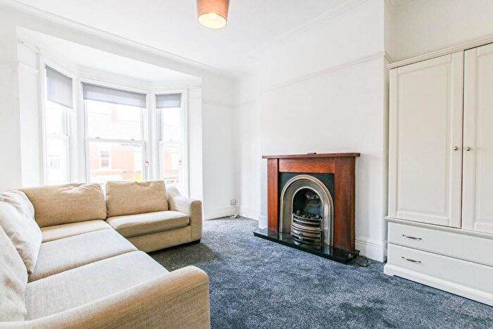 3 Bedroom Apartment To Rent In Newlands Road, High West Jesmond, NE2