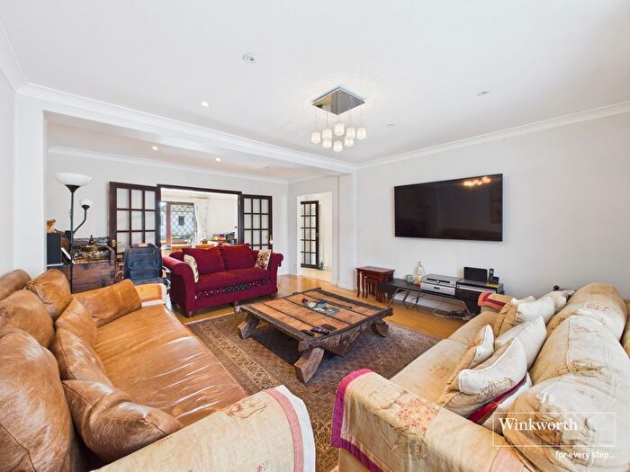 4 Bedroom End Of Terrace House For Sale In Emerson Gardens, Harrow, HA3