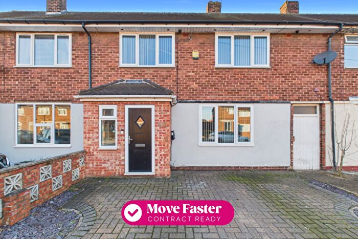 3 Bedroom Terraced House For Sale In Hathersage Road, Hull, HU8