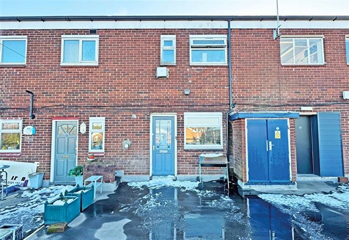 2 Bedroom Maisonette For Sale In High Street, Harborne, Birmingham, B17