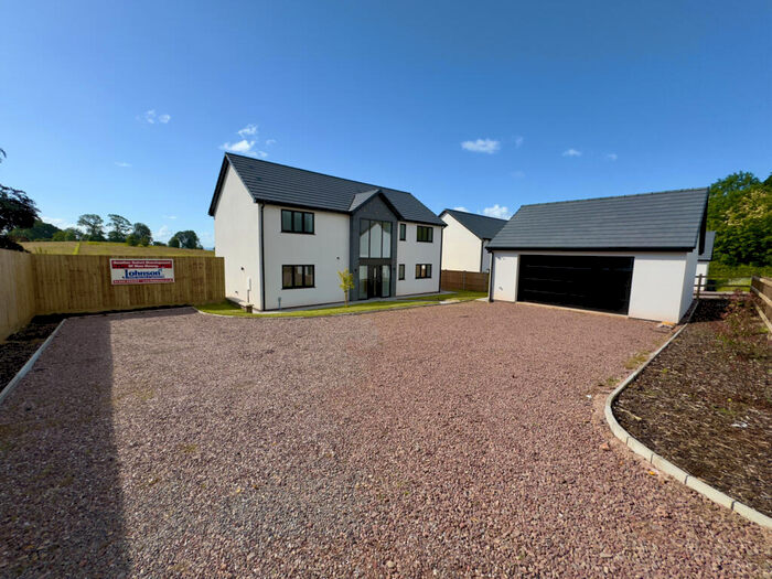 4 Bedroom Detached House For Sale In The Elms, Huntley, Gloucestershire, GL19