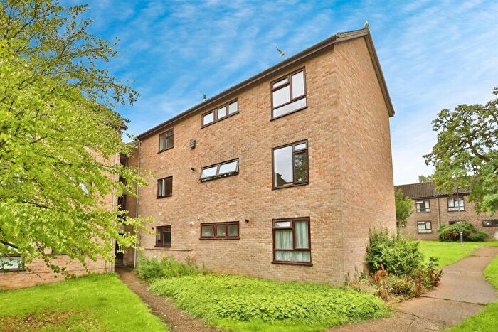 2 Bedroom Flat For Sale In Golding Place, Norwich, NR2
