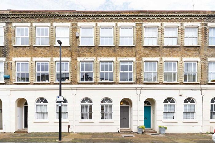 1 Bedroom Flat To Rent In Wadeson Street, Broadway Market, E2