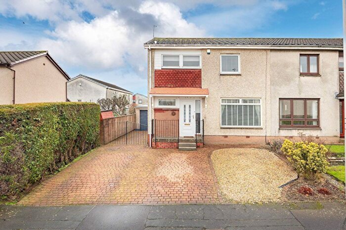 3 Bedroom Semi-Detached House For Sale In Crosshill Drive, Bo'ness, EH51