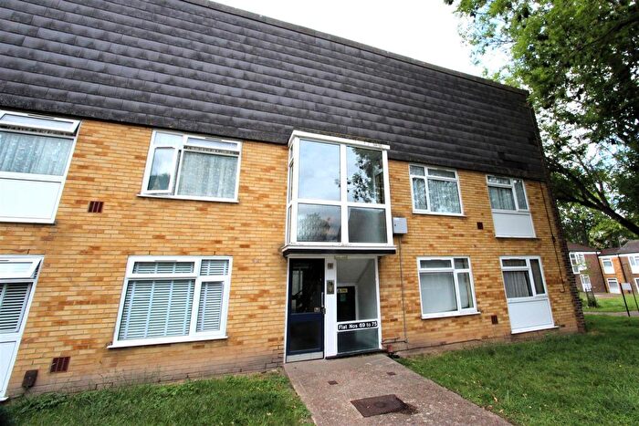 1 Bedroom Flat To Rent In Maida Road, Chatham, ME4