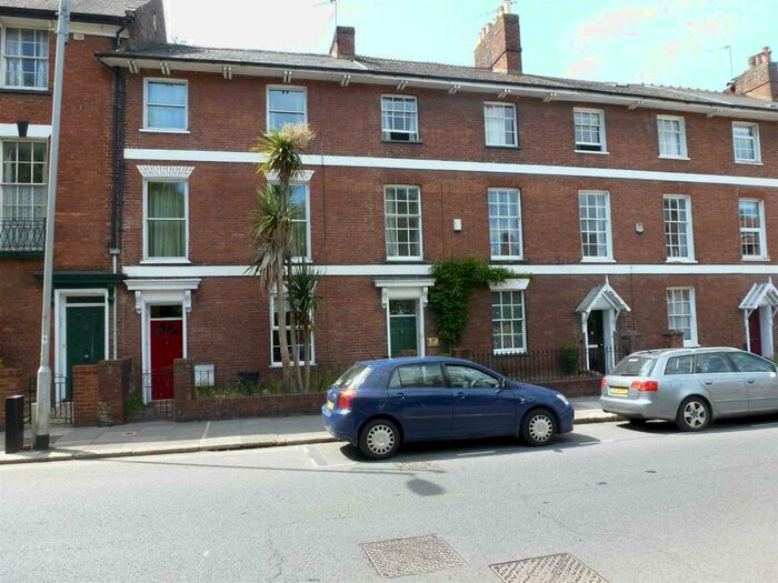 3 Bedroom Apartment To Rent In Exeter City, EX4