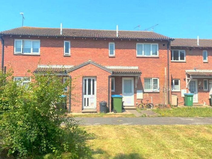 1 Bedroom Flat To Rent In Bermuda Court, The Saltings, Littlehampton, West Sussex, BN17