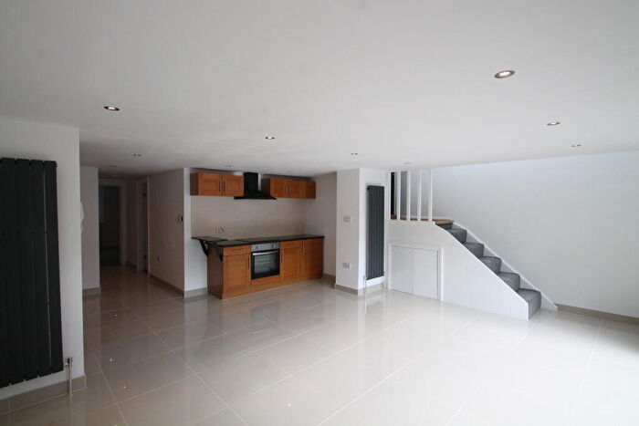 2 Bedroom Apartment To Rent In Hastings Road, Bromley, BR2