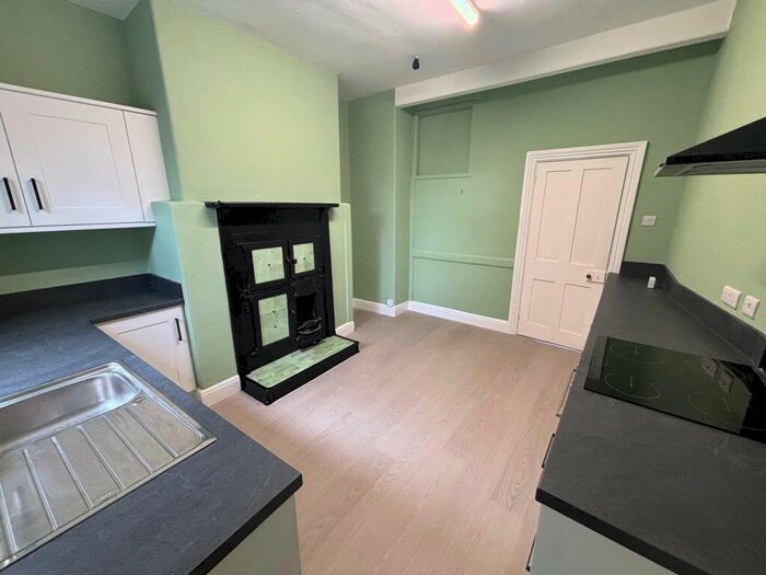 1 Bedroom Apartment To Rent In Scarsdale Place; Buxton., SK17