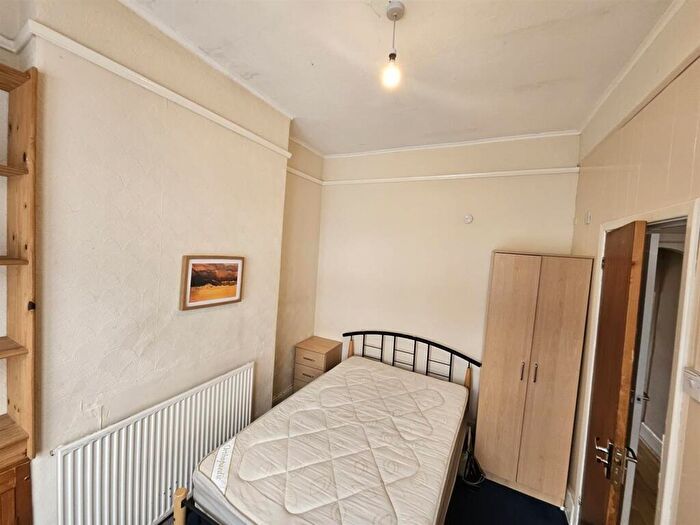 3 Bedroom Terraced House To Rent In Dale Road, Selly Oak, Birmingham, B29