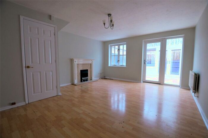 3 Bedroom Semi-Detached House To Rent In Graylag Crescent, Walton Cardiff, Tewkesbury, GL20