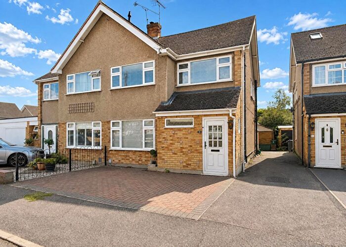 4 Bedroom Semi-Detached House For Sale In Penzance Close, Old Springfield, Chelmsford, CM1