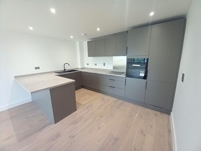 2 Bedroom Flat To Rent In Romney Place, Maidstone, ME15