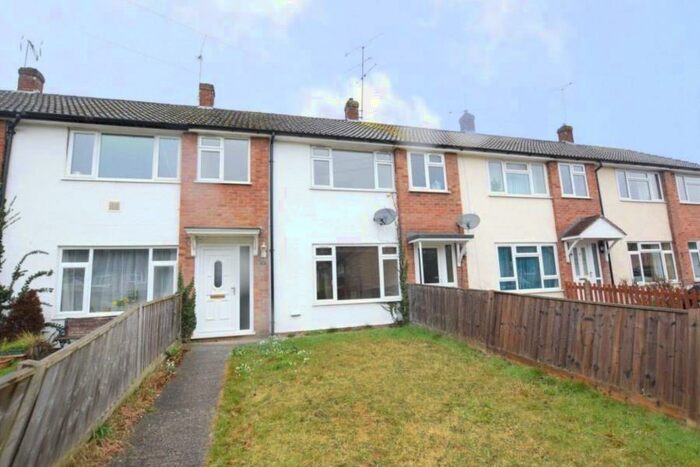 3 Bedroom Terraced House To Rent In Yateley, GU46