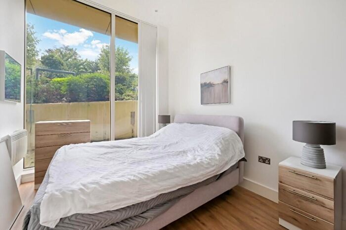 1 Bedroom Flat To Rent In Westgate House, West Gate, Ealing, W5