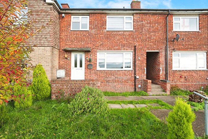 3 Bedroom Terraced House For Sale In Windsor Close, Newhall, Swadlincote, Derbyshire, DE11