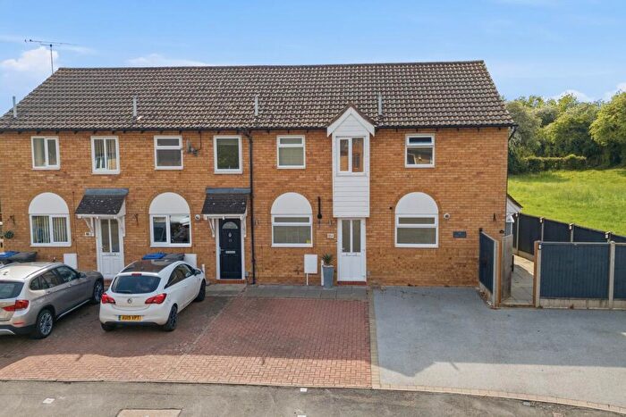 2 Bedroom Terraced House For Sale In Keyes Drive, Rugby, CV22