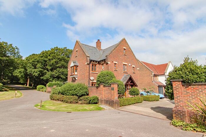 5 Bedroom Property For Sale In Little Trodgers Lane, Mayfield, TN20