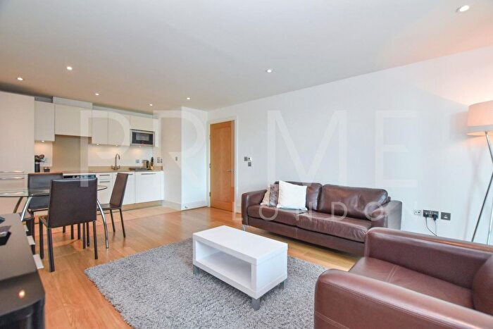 1 Bedroom Flat To Rent In Kestrel House, St George Wharf, London, SW8