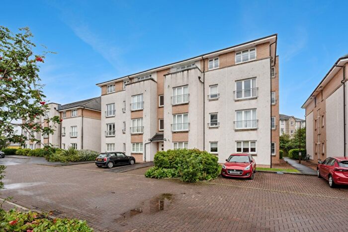 2 Bedroom Flat To Rent In Moreland Place, Stirling, Stirlingshire, FK9