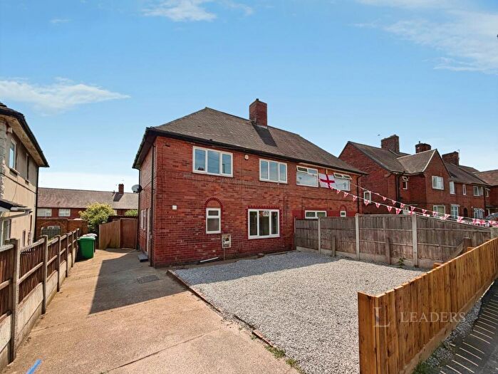 3 Bedroom Semi-Detached House To Rent In Frinton Road, Broxtowe, Nottingham, NG8