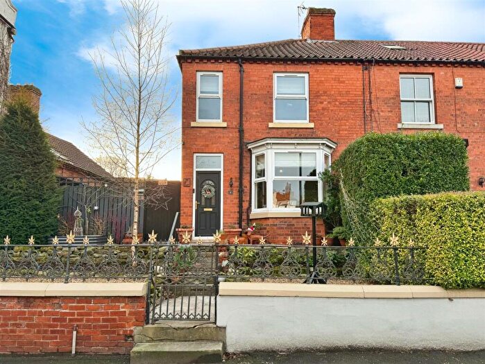 2 Bedroom End Of Terrace House For Sale In Sheffield Road, Blyth, Worksop, S81