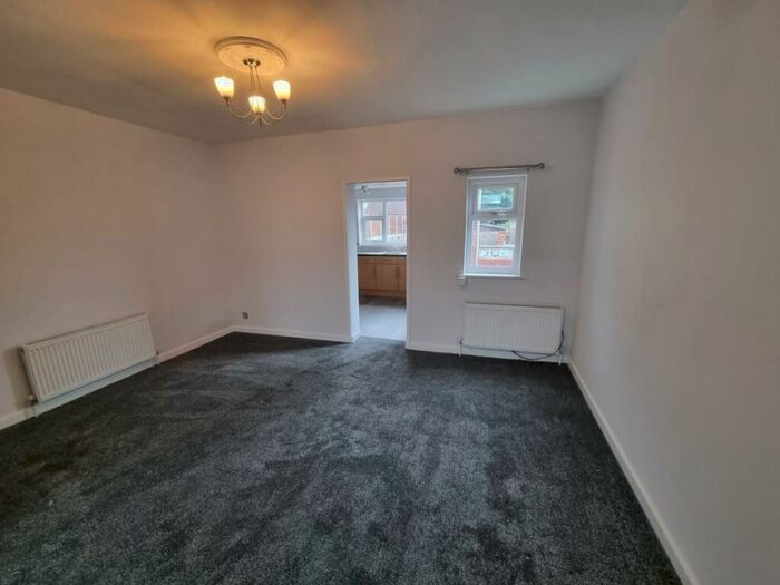 2 Bedroom Terraced House To Rent In Hill Crest, Skellow, DN6