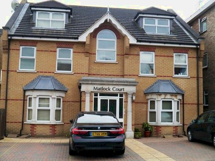 2 Bedroom Flat To Rent In Derby Road, London, E18