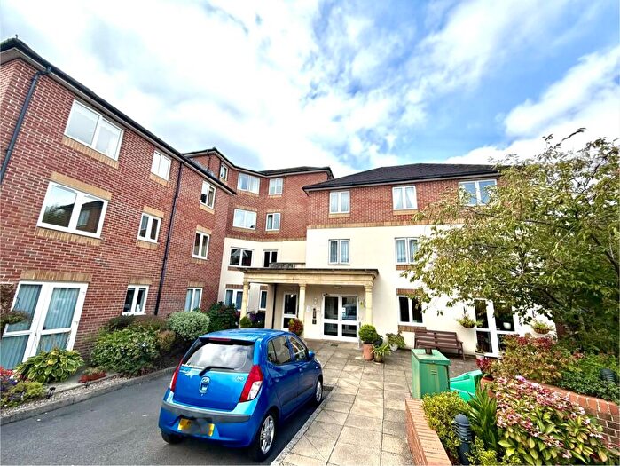 2 Bedroom Apartment To Rent In Highfield Lane, SO17