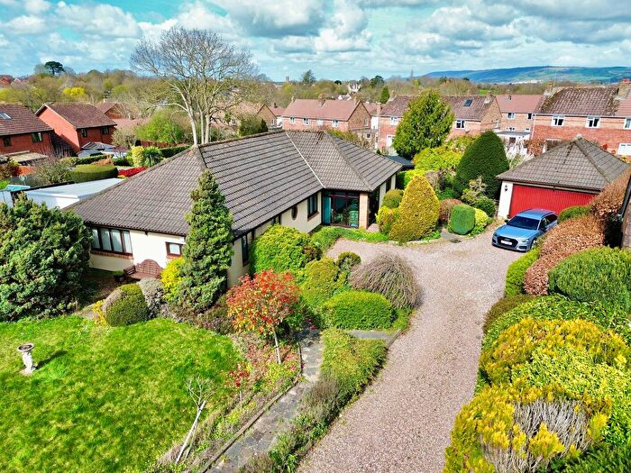 3 Bedroom Detached Bungalow For Sale In Wellington New Road, Taunton - No Onward Chain!, TA1