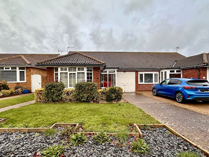 2 Bedroom Bungalow For Sale In College Road, Bexhill-On-Sea, TN40