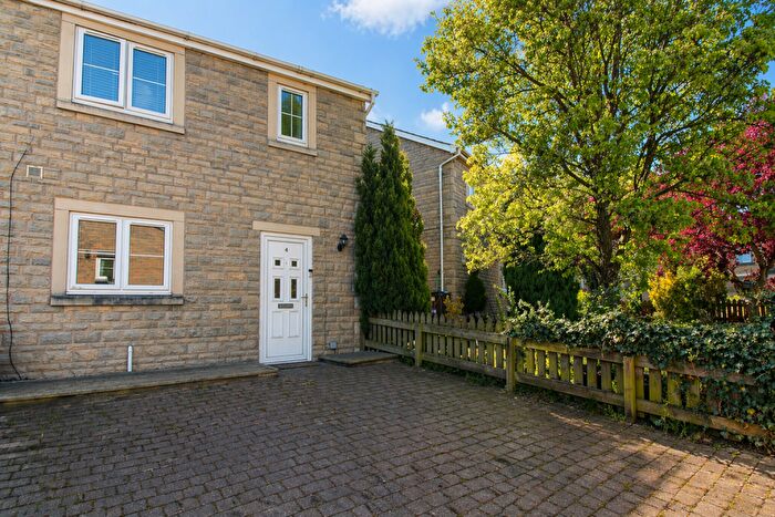 3 Bedroom End Of Terrace House For Sale In Church Mews, Blackburn, BB6