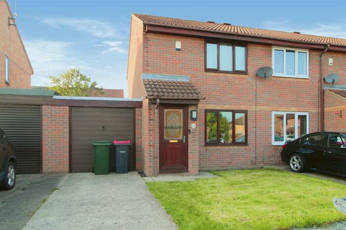 2 Bedroom Semi-Detached House To Rent In California Drive, Catcliffe, Rotherham, S60